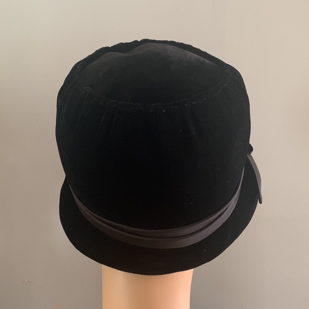 True Vintage Satin and Velvet Cloche Hat Black - Picture 5 of 9